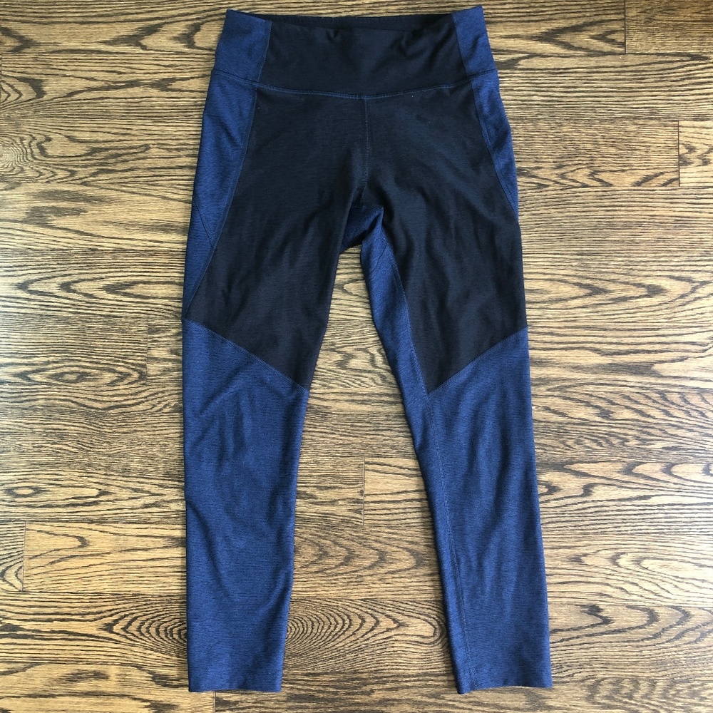 Outdoor Voices - 3/4 Two-Tone Leggings - Sz S